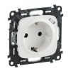 Valena ALLURE.Розетка комбинированная 2К+З 16А ~250В со встроенным зарядным устройством USB C 1.5А 5В.С лицевой панелью.Белое LEGRAND 753005
