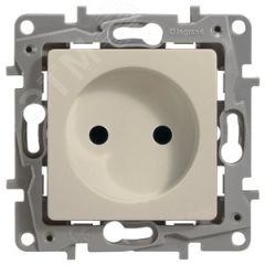ETIKA Розетка с заземлением слоновая кость винтовые зажимы Daccord/Legrand 672324