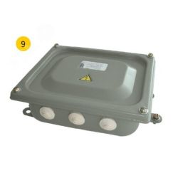 Коробка с наборными зажимами КЗНА 08-10 У2 10А 8 зажимов IP54 Завод ЭМИ Курган П0000000111