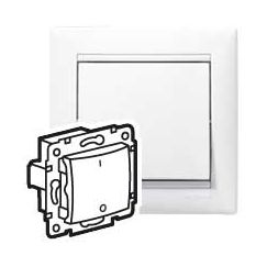 VALENA Выключатель 1-клавишный проходной 3-полюсный для люминисцентных ламп 10А 400Вбезвинтовое крепление белый