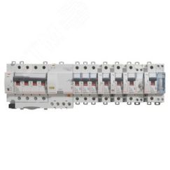 Выключатель автоматический четырехполюсный 32А C DX3 10kА/16kА LEGRAND 409339