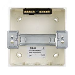 Корпус пластиковый встраиваемый прозрачная дверь 1 ряд 6 мод. IP41 ЩРВ-П SE (Dekraft) 31051DEK