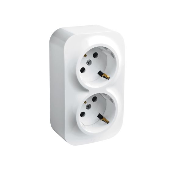 QUTEO Розетка 2-местная для открытой установки с заземлением с защитными шторками с предварительным подключением 16А белый