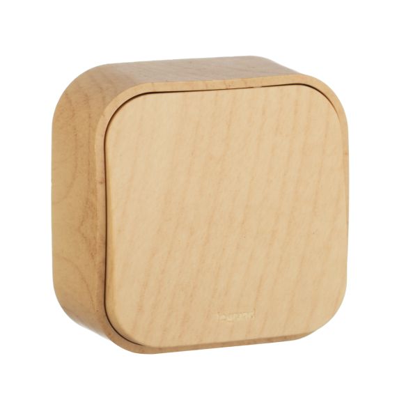 QUTEO Выключатель 1-клавишный для открытой установки проходной 10А дерево