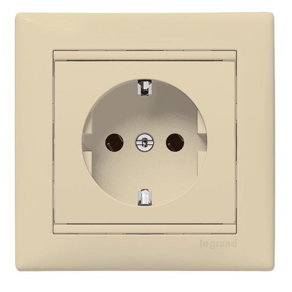 VALENA Розетка 1-местная с заземлением без защитных шторок 16А с лицевой панелью и рамкой в сборе слоновая кость VALENA Розетка 1-местная с заземлением без защитных шторок 16А с лицевой панелью и рамкой в сборе слоновая кость