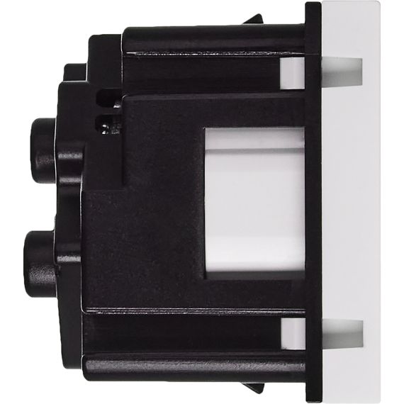 Розетка 45град с заземляющим контактом защитной шторкой и винтовым зажимом (2 модуля) белая