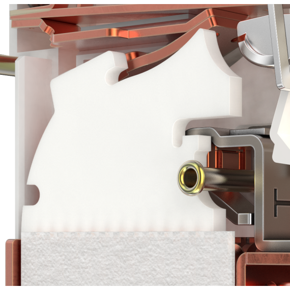 Керамическая межполюсная перегородка для более эффективного дугогашения