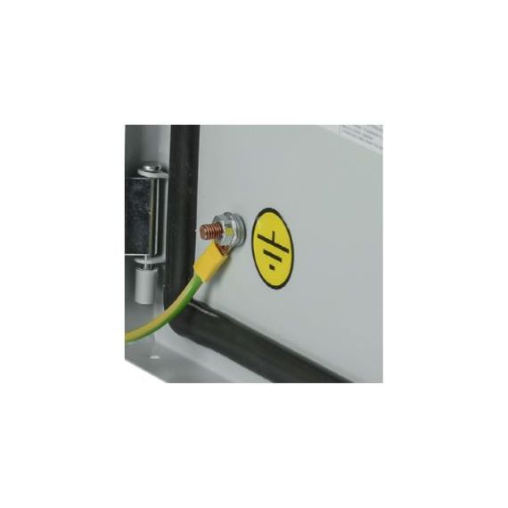 Уплотнение из вспененного полиуретана для защиты от воды.