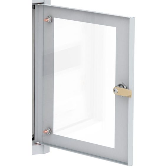 Обзорная дверь из закаленного стекла с возможностью перенавески.