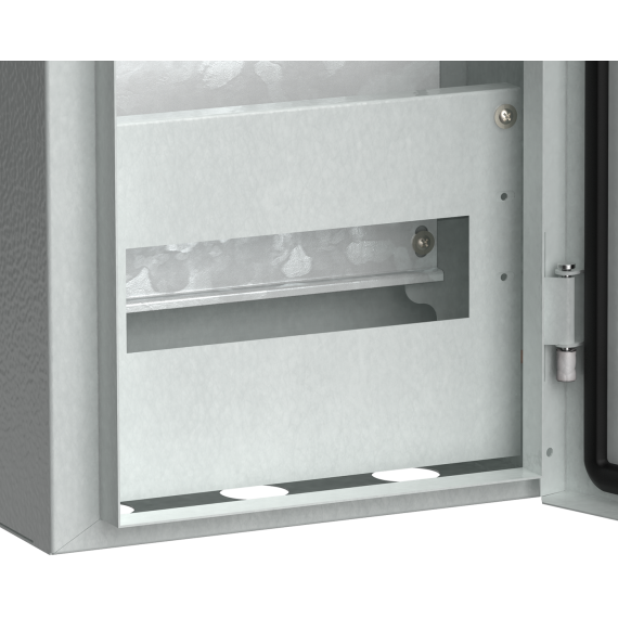 Защитная раздельная фальш-панель исключает возможность поражения током в ходе эксплуатации изделия,