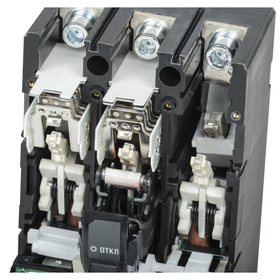 Новый конструктив термомагнитного расцепителя (катушка) на автоматах малых токов обеспечивает срабат