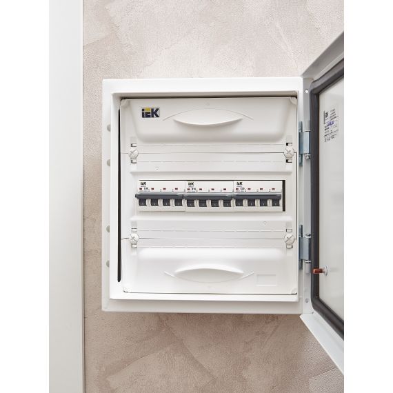 ARMAT Автоматический выключатель M06N 4P B 16А IEK