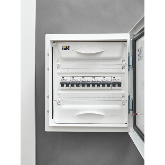 ARMAT Автоматический выключатель M06N 2P D 50А IEK