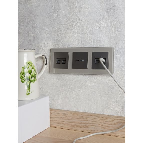 BRITE Рамка 3 -местная РУ-3-2-БрД стекло дымчатый IEK