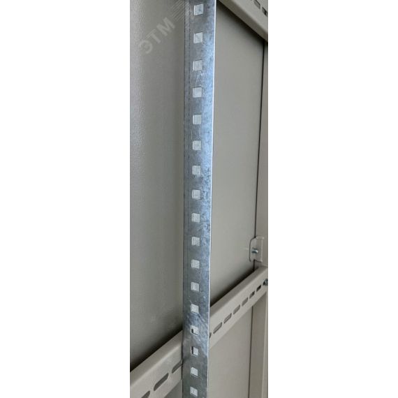 Профиль вертикальный 2000x36х36 ПВ-01 SE (Dekraft) 31211DEK