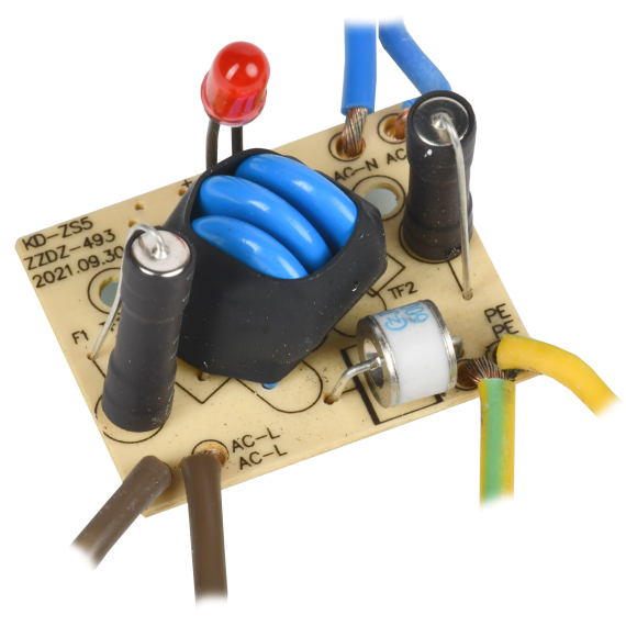 Сетевой фильтр снабжен варисторной защитой от импульсных помех, имеет защиту от перегрузки и тока ко