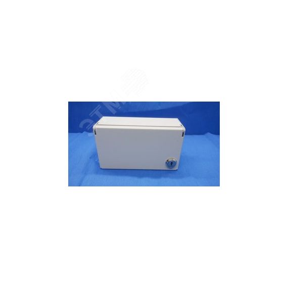 Коробка КРТМ-В/10-Р плинт ПВТ замок ключ универсальный ССД 120901-00060