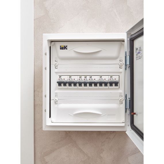 ARMAT Автоматический выключатель M06N 1P D 3А IEK