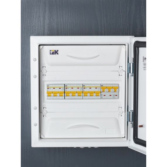 KARAT Автоматический выключатель ВА47-29 3P B 10А 4,5кА IEK