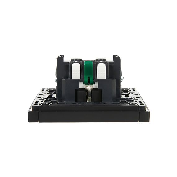 FORTE&PIANO Розетка 1-местная с заземлением с защитными шторками безвинтовое крепление 16А FP113 черный IEK