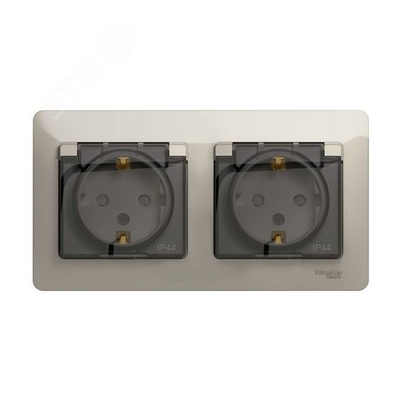 Розетка GLOSSA двойная с заземлением со шторками в сборе IP44 молочный SE (Systeme) GSL000947