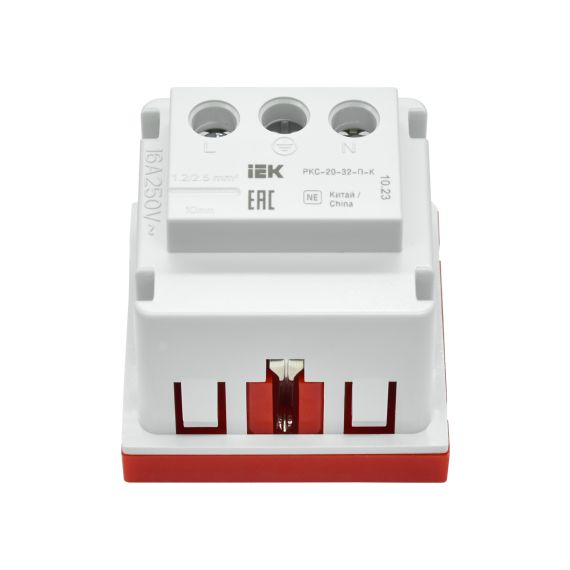 PRIMER РКС-20-30-П-К Розетка с заземляющим контактом защитной шторкой и винтовым зажимом (2 модуля) красная IEK