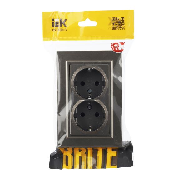 BRITE Розетка 2-местная с заземлением с защитными шторками 16А в сборе РСш12-3-БрШ шампань IEK