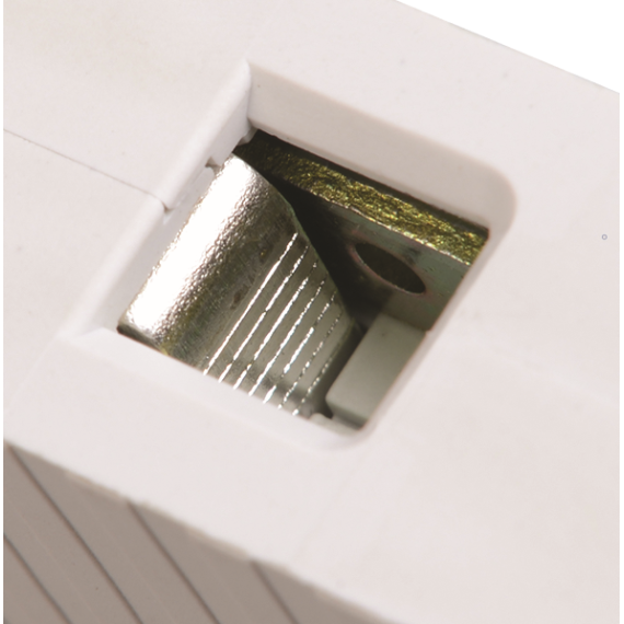 Насечки на контактных зажимах снижают тепловые потери и увеличивают механическую устойчивость соедин