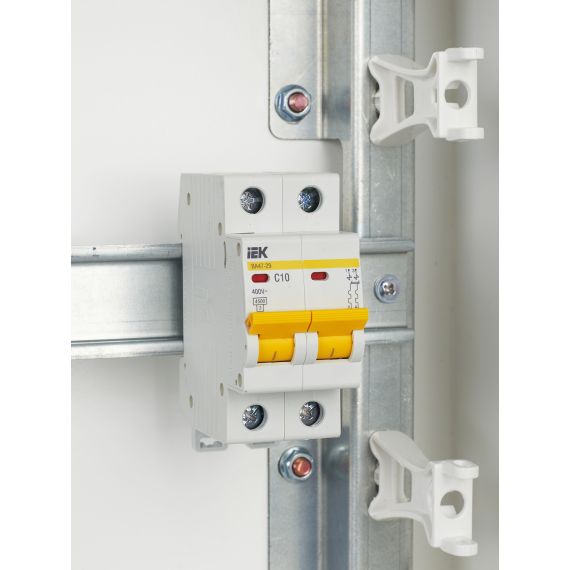 KARAT Автоматический выключатель ВА47-29 2P C 10А 4,5кА IEK