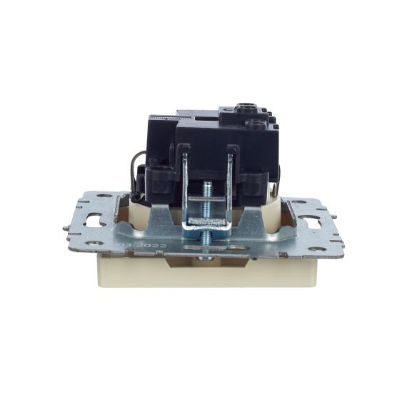 BRITE Розетка 1-местная с заземлением с защитными шторками 16А РС14-1-0-БрКр бежевый IEK