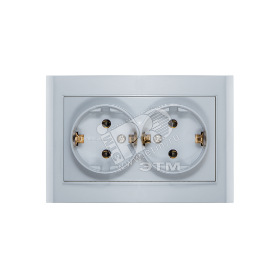 Розетка Бриллиант двойная с заземлением серебро Универсал 7949780