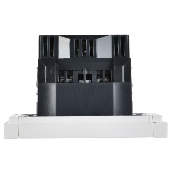 FORTE&PIANO Розетка 1-местная с заземлением с защитными шторками винтовое крепление 16А USB A+A 3,1А FP245 белый IEK