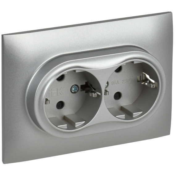 SKANDY Розетка 2-местная с заземлением с защитными шторками 16А в сборе SK-R07S серебряный IEK