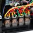 Управляющие реле обеспечивают высокую точность стабилизации напряжения.