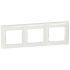 VALENA Рамка 3-местная белый